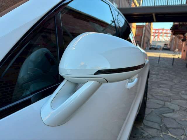 PORSCHE MACAN 2020 Image 31