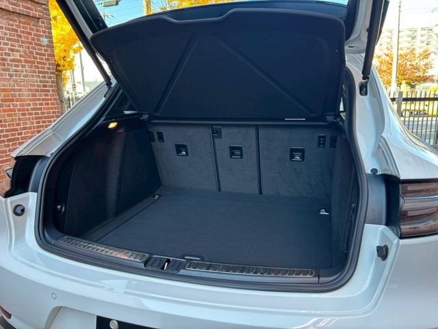 PORSCHE MACAN 2020 Image 31
