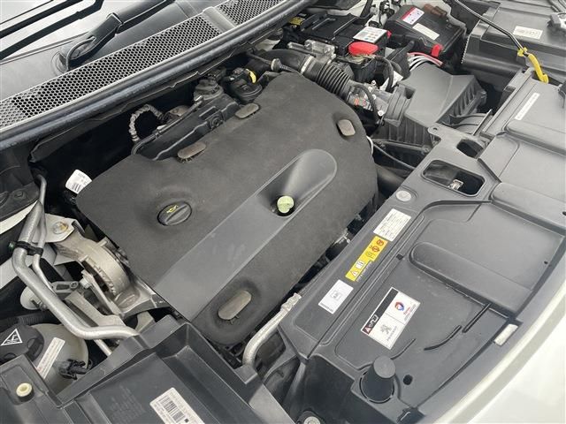 PEUGEOT 3008 2018 Image 31