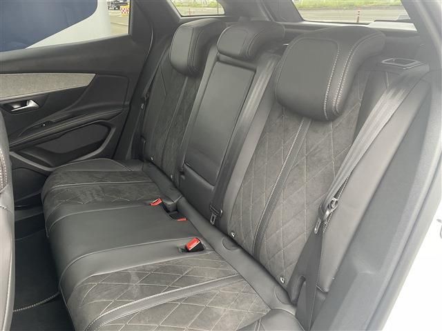 PEUGEOT 3008 2018 Image 31