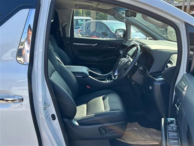 TOYOTA ALPHARD 2023 Image 31