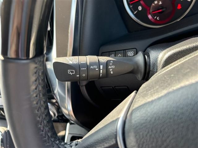 TOYOTA ALPHARD 2023 Image 31