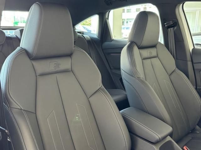 AUDI Q4 E-TRON SPORT 2025 Image 31