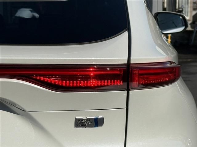 TOYOTA HARRIER HYBRID 2021 Image 31
