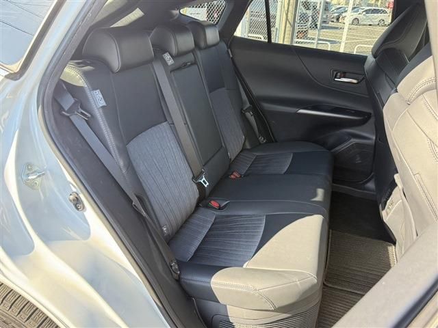 TOYOTA HARRIER HYBRID 2021 Image 31