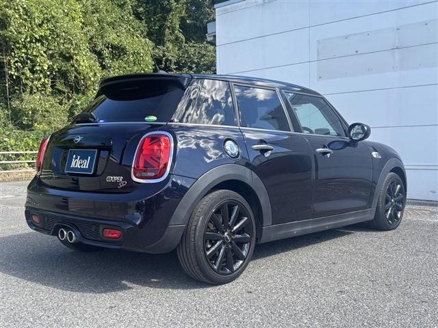 BMW MINI COOPER SD 5DOOR 2020 Image 31