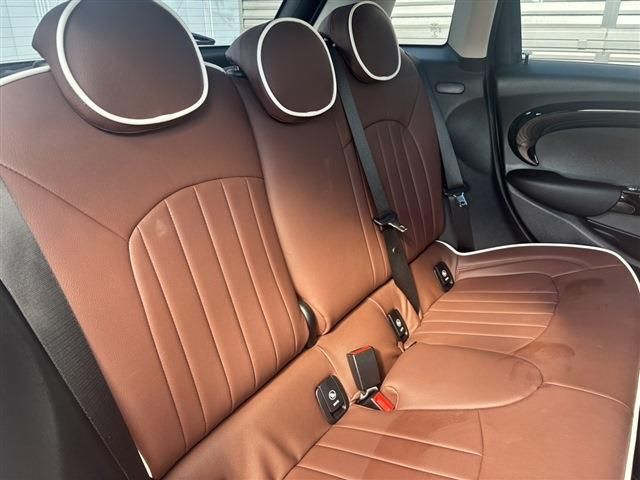 BMW MINI COOPER SD 5DOOR 2020 Image 31