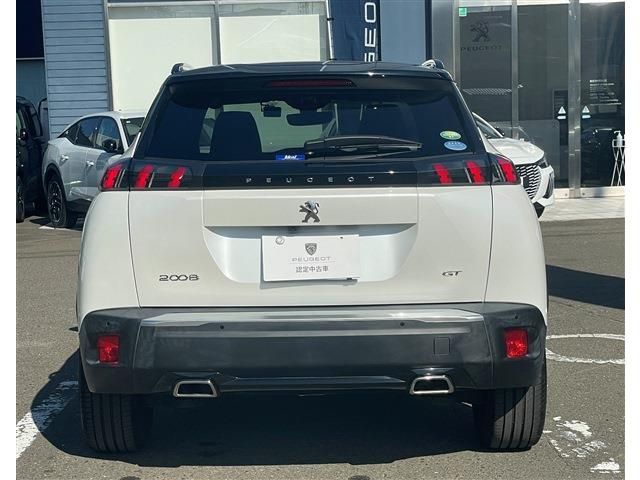 PEUGEOT 2008 2021 Image 31