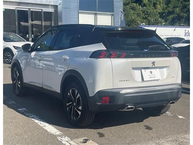 PEUGEOT 2008 2021 Image 31