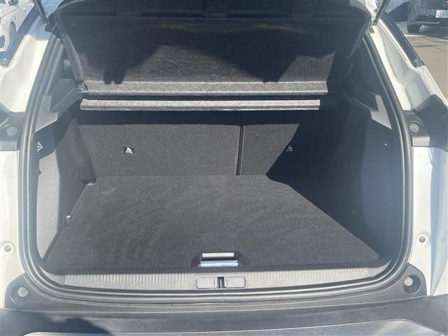 PEUGEOT 2008 2021 Image 31