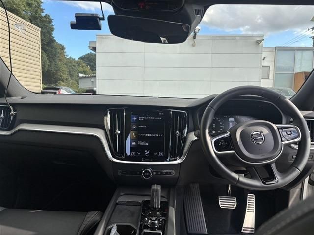 VOLVO V60 2021 Image 31