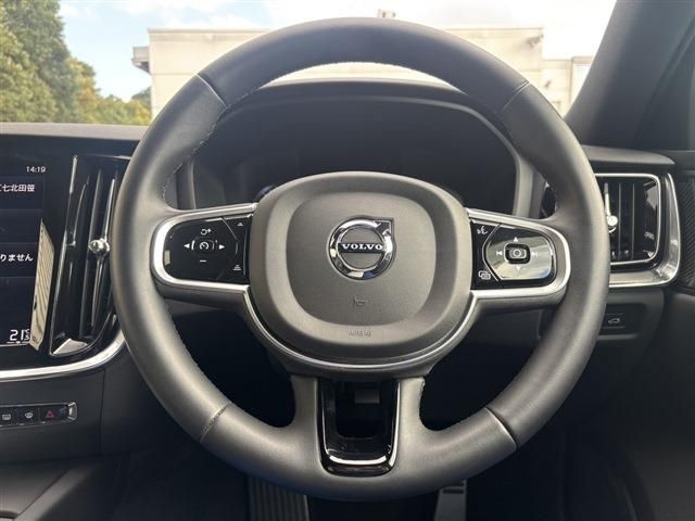 VOLVO V60 2021 Image 31