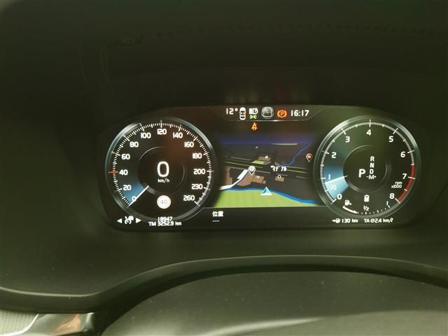 VOLVO V60 2021 Image 31