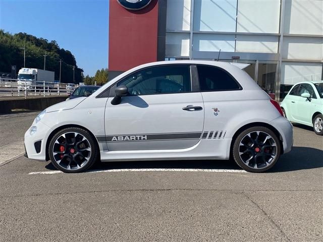 FIAT ABARTH 595 2020 Image 31