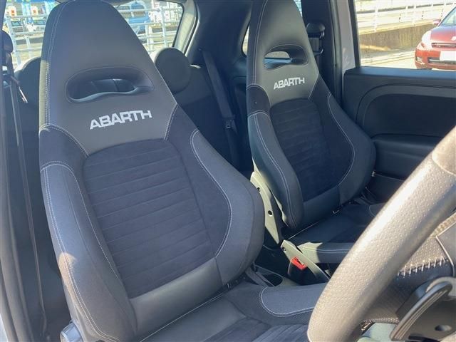 FIAT ABARTH 595 2020 Image 31