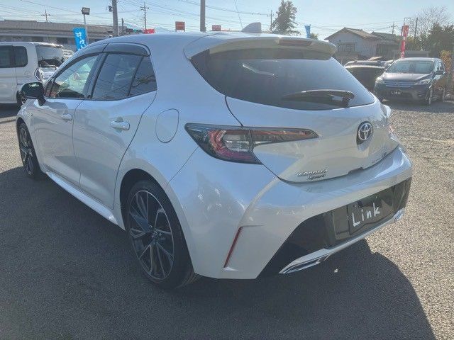 TOYOTA COROLLA SPORT HYBRID 2018 Image 31