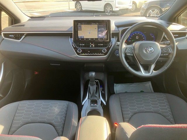 TOYOTA COROLLA SPORT HYBRID 2018 Image 31