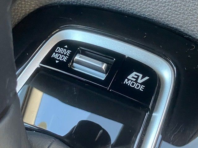 TOYOTA COROLLA SPORT HYBRID 2018 Image 31