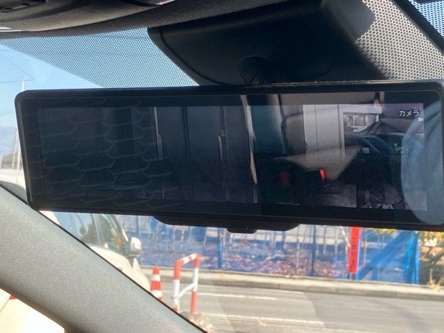 TOYOTA COROLLA SPORT HYBRID 2018 Image 31