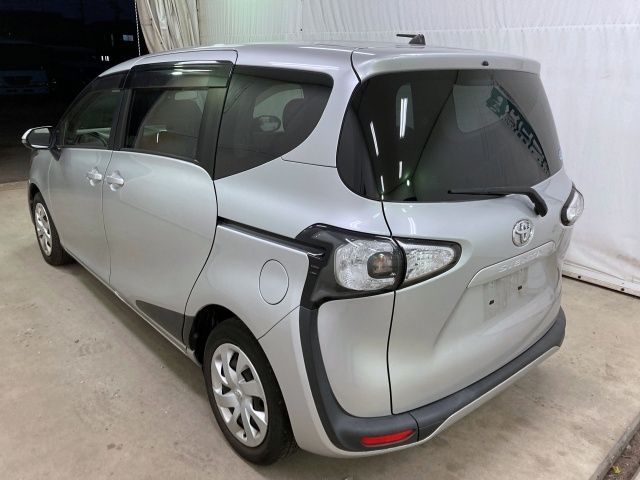 TOYOTA SIENTA 2016 Image 31