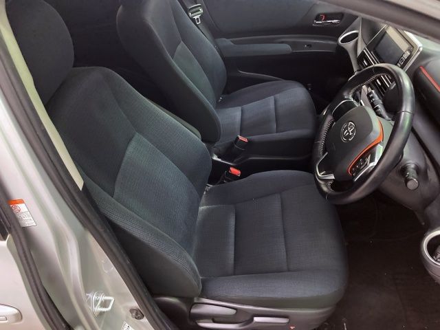 TOYOTA SIENTA 2016 Image 31