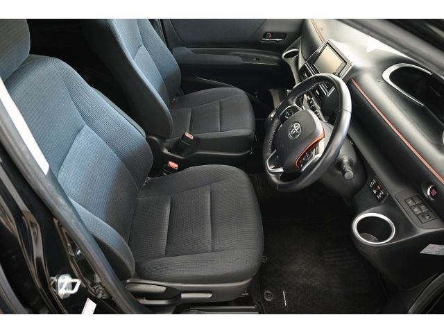 TOYOTA SIENTA 2018 Image 31