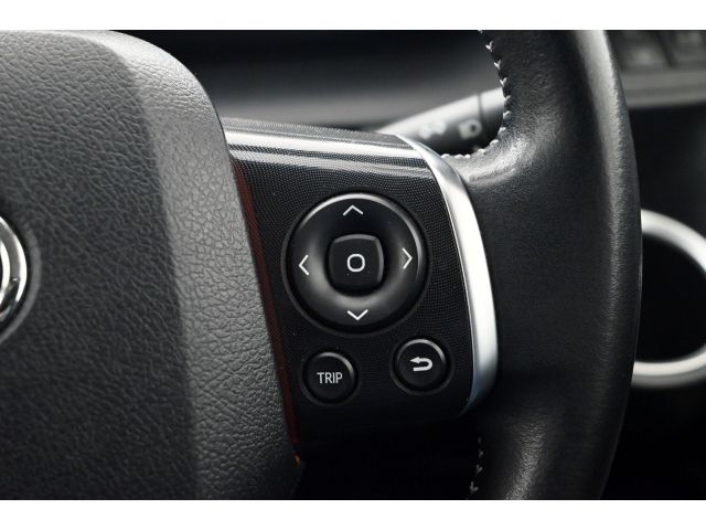 TOYOTA SIENTA 2018 Image 31