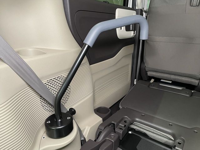 HONDA N BOX 2020 Image 31