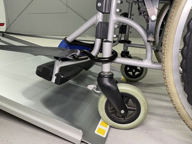 HONDA N BOX 2020 Image 31