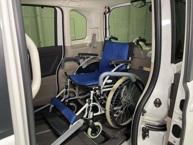 HONDA N BOX 2020 Image 31