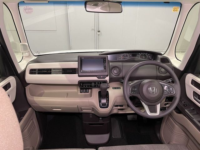 HONDA N BOX 2020 Image 31