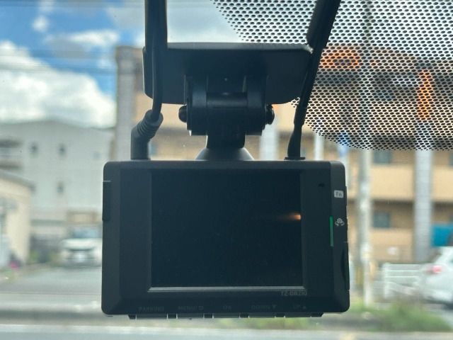 TOYOTA AQUA 2018 Image 31