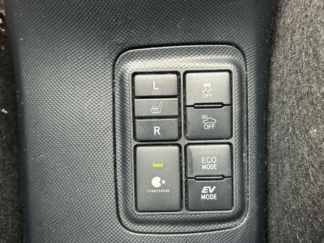 TOYOTA AQUA 2018 Image 31