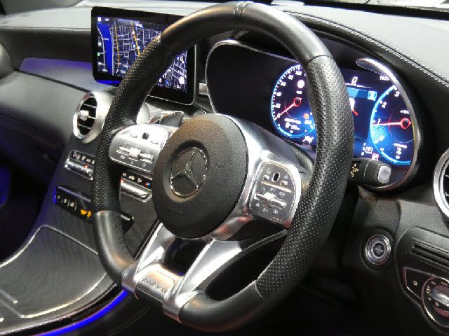 MERCEDES BENZ MERCEDES AMG GLC CLA 2019 Image 31