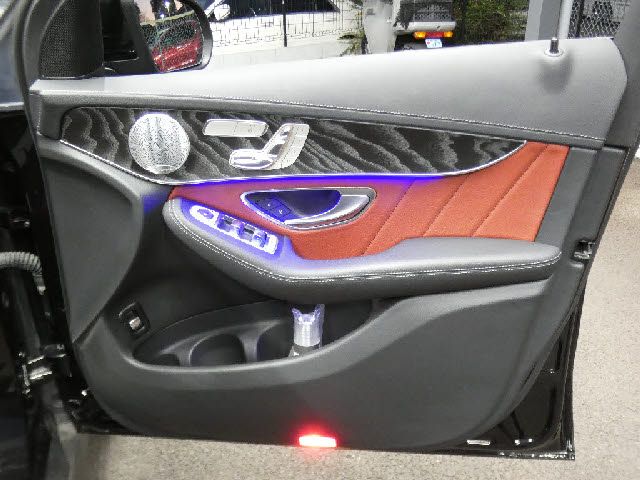 MERCEDES BENZ MERCEDES AMG GLC CLA 2019 Image 31