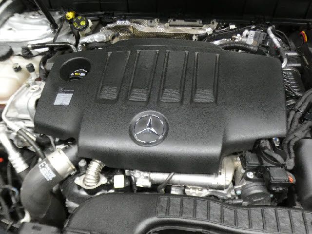 MERCEDES BENZ GLB 2020 Image 31