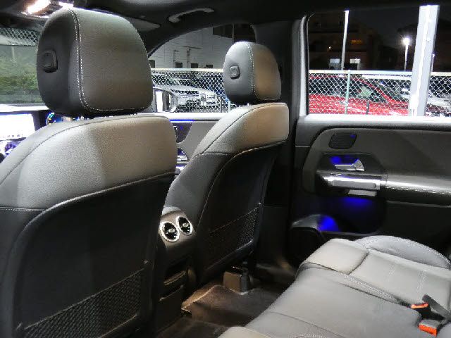 MERCEDES BENZ GLB 2020 Image 31