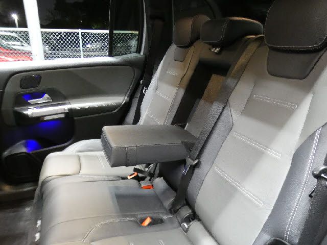 MERCEDES BENZ GLB 2020 Image 31