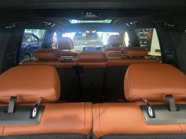 BMW X7 2024 Image 31