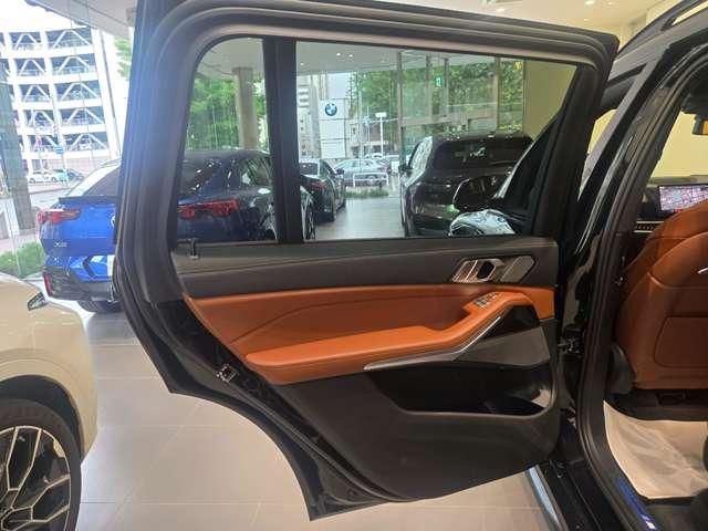 BMW X7 2024 Image 31