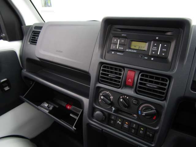 MITSUBISHI MINICAB TRUCK 4WD 2025 Image 31