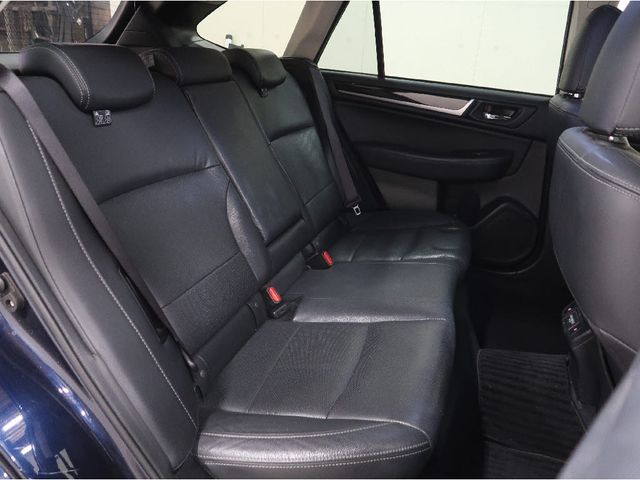 SUBARU LEGACY OUTBACK 2017 Image 31