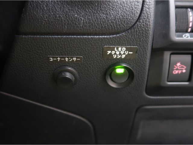 SUBARU LEGACY OUTBACK 2017 Image 31