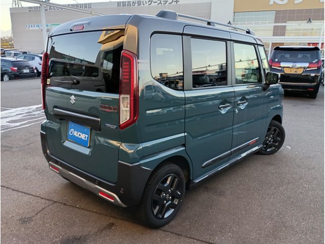 SUZUKI SPACIA GEAR 4WD 2024 Image 31