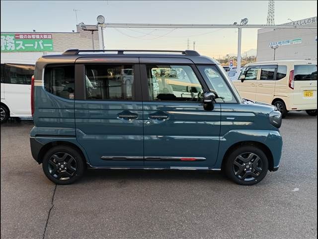 SUZUKI SPACIA GEAR 4WD 2024 Image 31