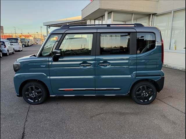 SUZUKI SPACIA GEAR 4WD 2024 Image 31