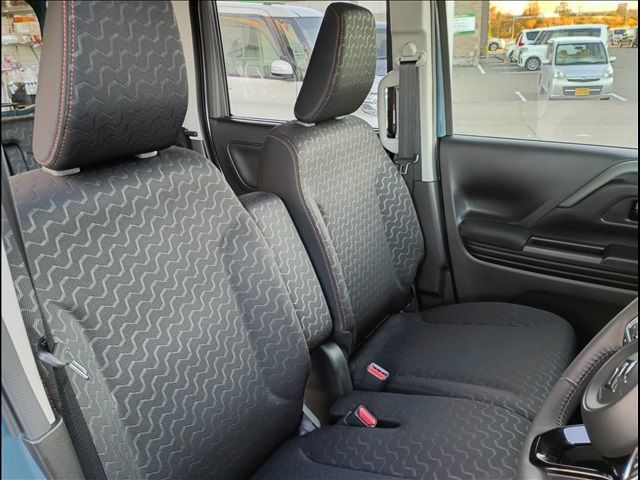 SUZUKI SPACIA GEAR 4WD 2024 Image 31