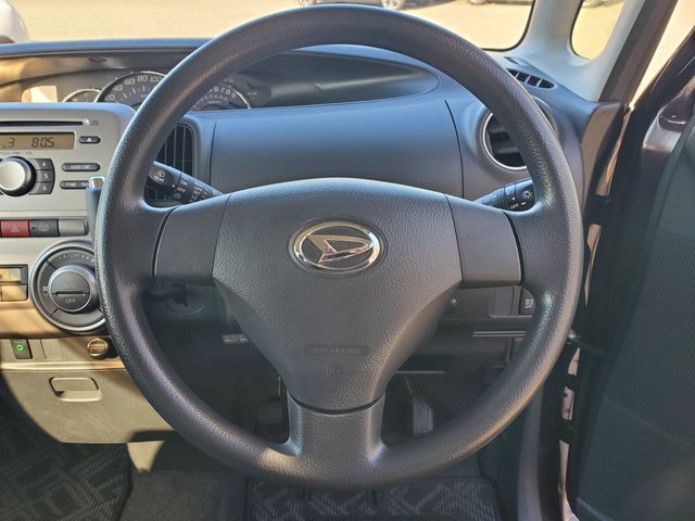 DAIHATSU TANTO 2013 Image 31