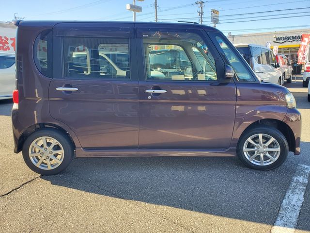 DAIHATSU TANTO 2013 Image 31