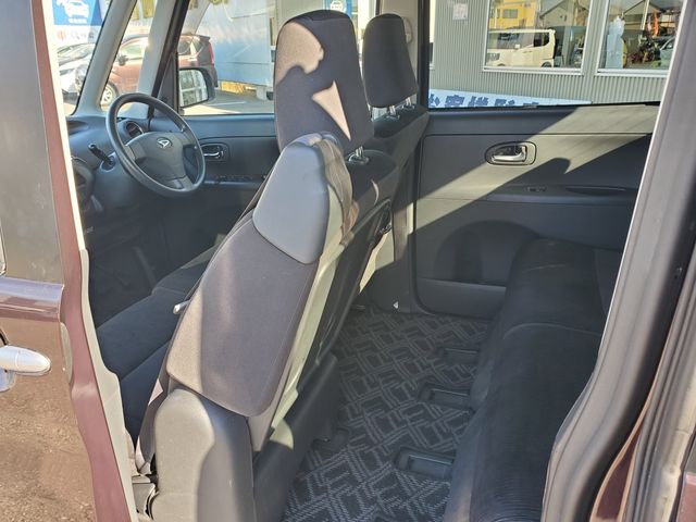 DAIHATSU TANTO 2013 Image 31